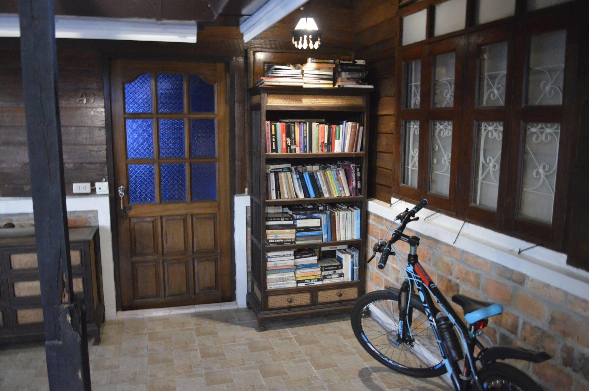 Baan Thai Homestay by bGb Villas Pantai Kata Bagian luar foto
